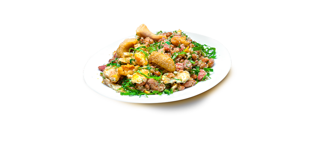 Feijão Tropeiro com Farinha de Mandioca